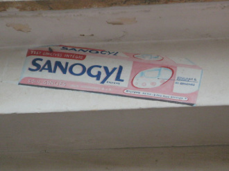 02 Dentifrice